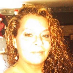 Meet your Posher, Debi